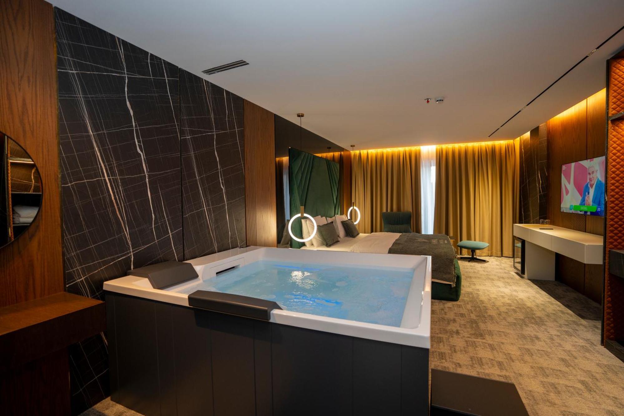 Hotel Consul ชโคเดอร์ ภายนอก รูปภาพ